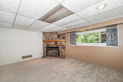 5861 Danforth Ct, Hanover Park, IL 60133 photo 11