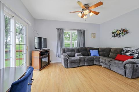 107 N State, Fairmount, IL 61841 photo 23