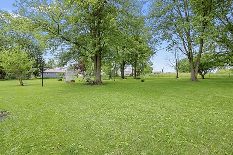 107 N State, Fairmount, IL 61841 photo 7
