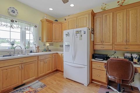 107 N State, Fairmount, IL 61841 photo 18