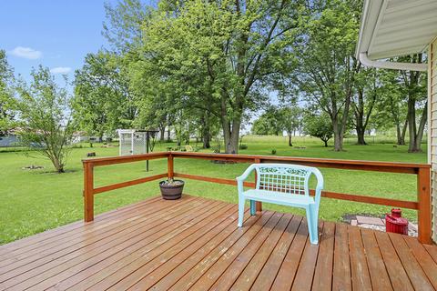 107 N State, Fairmount, IL 61841 photo 10