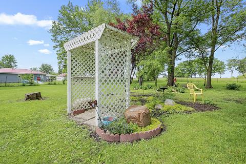 107 N State, Fairmount, IL 61841 photo 11