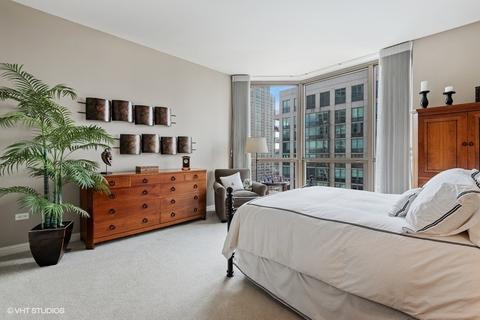21 E Huron St #3402, Chicago, IL 60611 photo 9