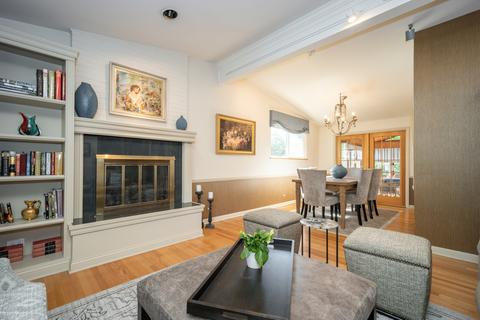 2939 Covert Rd, Glenview, IL 60025 photo 5