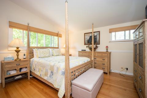 2939 Covert Rd, Glenview, IL 60025 photo 8