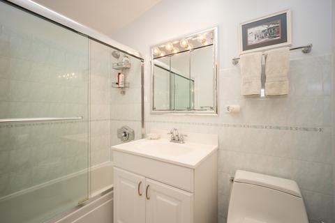 2939 Covert Rd, Glenview, IL 60025 photo 12