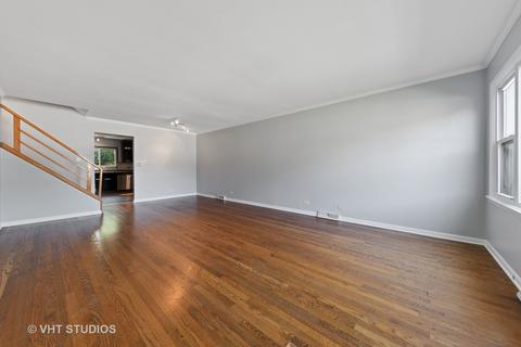 1900 Koehler Dr, Des Plaines, IL 60018 photo 2