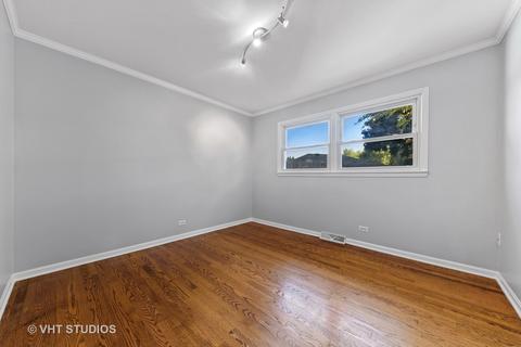 1900 Koehler Dr, Des Plaines, IL 60018 photo 11