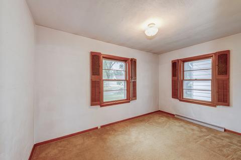 607 Orange St, Elgin, IL 60123 photo 14