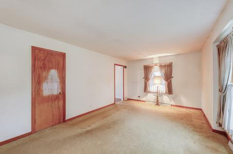 607 Orange St, Elgin, IL 60123 photo 17