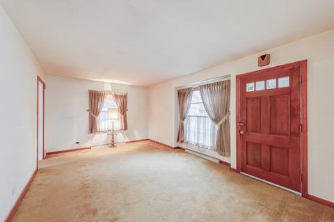 607 Orange St, Elgin, IL 60123 photo 16
