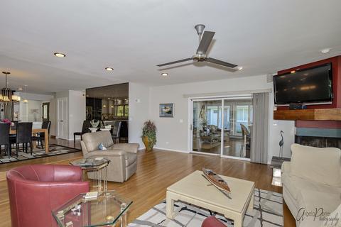 812 S Riverside Dr, Mchenry, IL 60050 photo 7