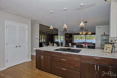 812 S Riverside Dr, Mchenry, IL 60050 photo 13