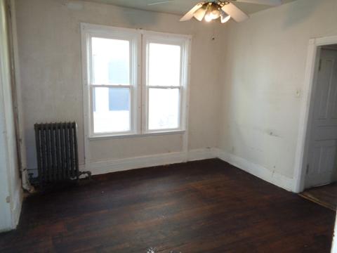 516 E 115th St, Chicago, IL 60628 photo 4