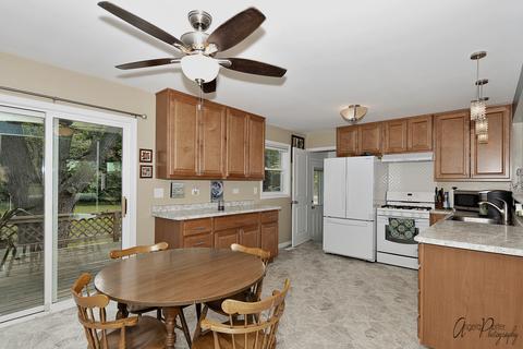 310 N Kent Rd, Mchenry, IL 60051 photo 5