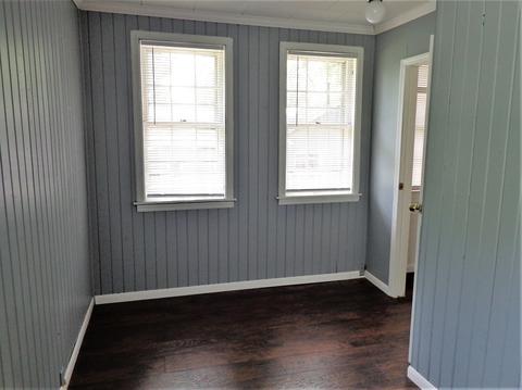 1112 E Jackson St, Joliet, IL 60432 photo 8