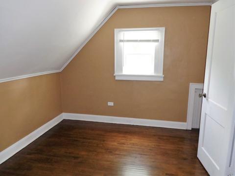1112 E Jackson St, Joliet, IL 60432 photo 17