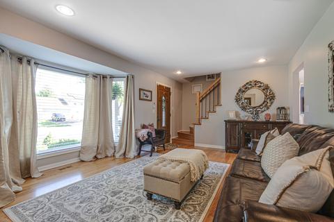 1115 Greenridge Ave, Algonquin, IL 60102 photo 7