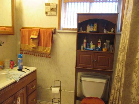 528 S Broadway, Aurora, IL 60505 photo 6