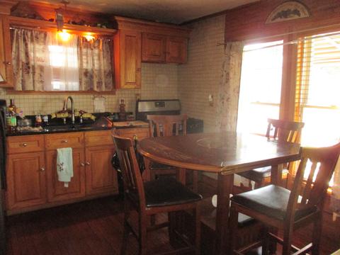 528 S Broadway, Aurora, IL 60505 photo 2