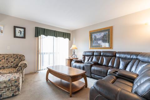 768 Golfview Dr, Roselle, IL 60172 photo 8