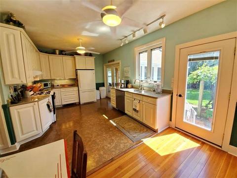 209 S 7th St, Oregon, IL 61061 photo 10