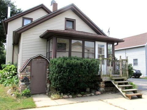 404 E Washington St E, Harvard, IL 60033 photo 2