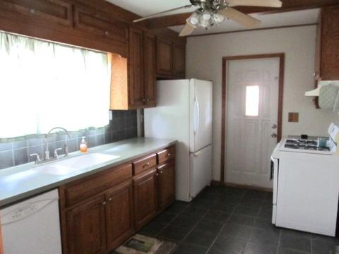 404 E Washington St E, Harvard, IL 60033 photo 8