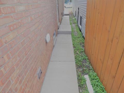 9902 S Lowe Ave, Chicago, IL 60628 photo 2