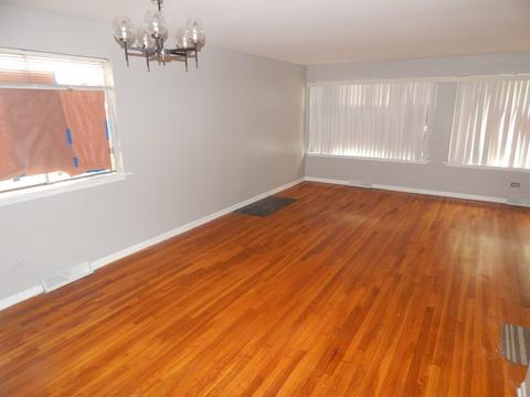 9902 S Lowe Ave, Chicago, IL 60628 photo 3