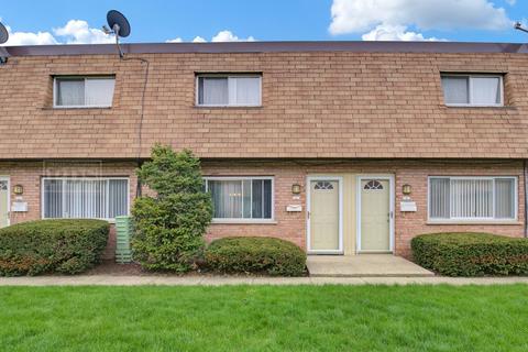 835 Richard St #E, Aurora, IL 60506 photo 16