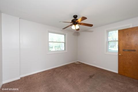 2616 Eisenhower Dr, Des Plaines, IL 60018 photo 6