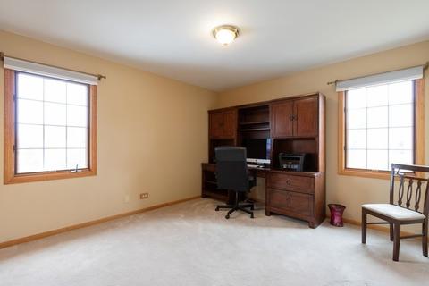 5375 Fox Path Ln, Hoffman Estates, IL 60192 photo 20
