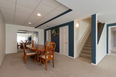 5375 Fox Path Ln, Hoffman Estates, IL 60192 photo 22