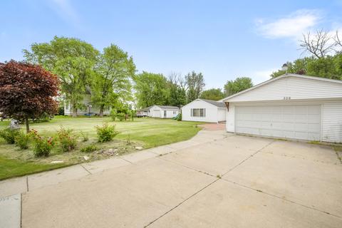 306 E Main St, Gardner, IL 60424 photo 3