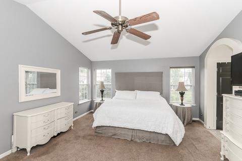 1464 Newcastle Ln, Bartlett, IL 60103 photo 21