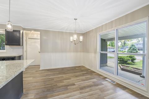 3 Wayne Ct, Park Forest, IL 60466 photo 8