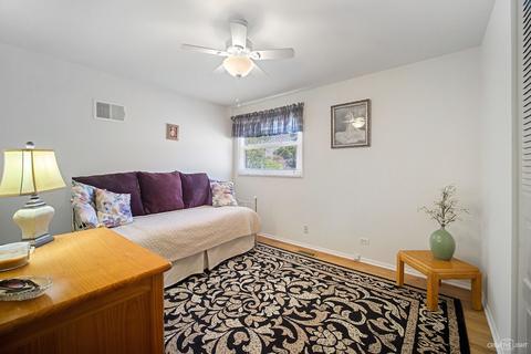 1336 Culham Ct, Wheaton, IL 60189 photo 12