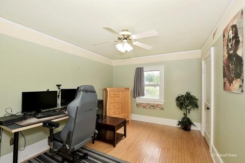 45 Center St, Algonquin, IL 60102 photo 13