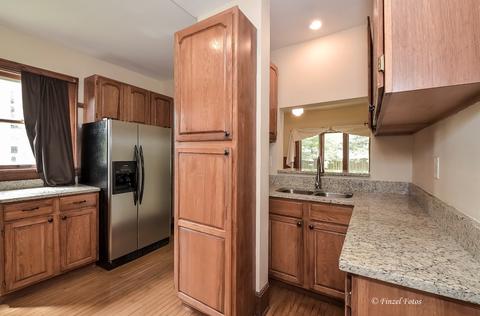 45 Center St, Algonquin, IL 60102 photo 6