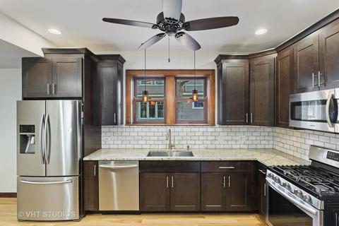 154 Barrypoint Rd, Riverside, IL 60546 photo 12