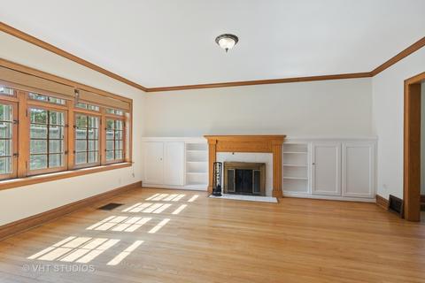 154 Barrypoint Rd, Riverside, IL 60546 photo 3