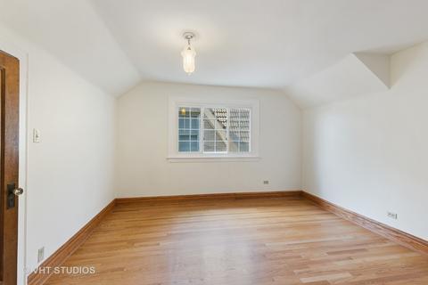 154 Barrypoint Rd, Riverside, IL 60546 photo 17