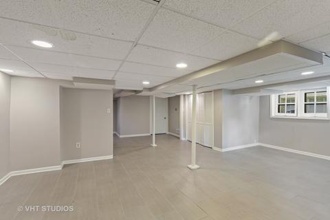 154 Barrypoint Rd, Riverside, IL 60546 photo 20