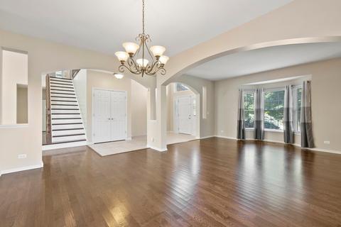 9 Springbrook Ct, Algonquin, IL 60102 photo 2