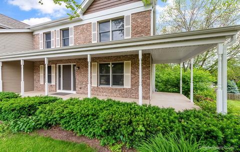 2109 Hamilton Dr, West Dundee, IL 60118 photo 4