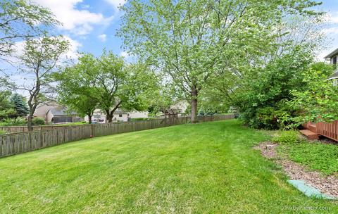 2109 Hamilton Dr, West Dundee, IL 60118 photo 8