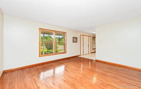 2109 Hamilton Dr, West Dundee, IL 60118 photo 17