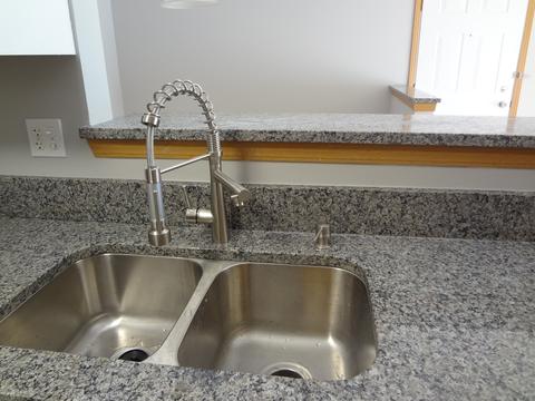710 Mill Cir #203, Wheeling, IL 60090 photo 8
