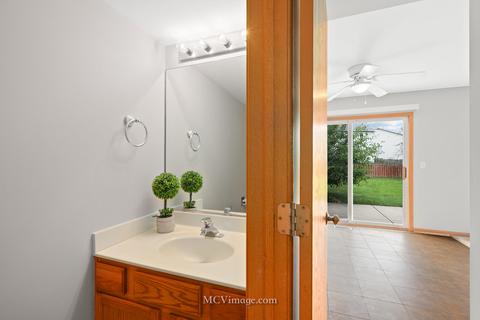14059 Front Royal Ct, Plainfield, IL 60544 photo 8